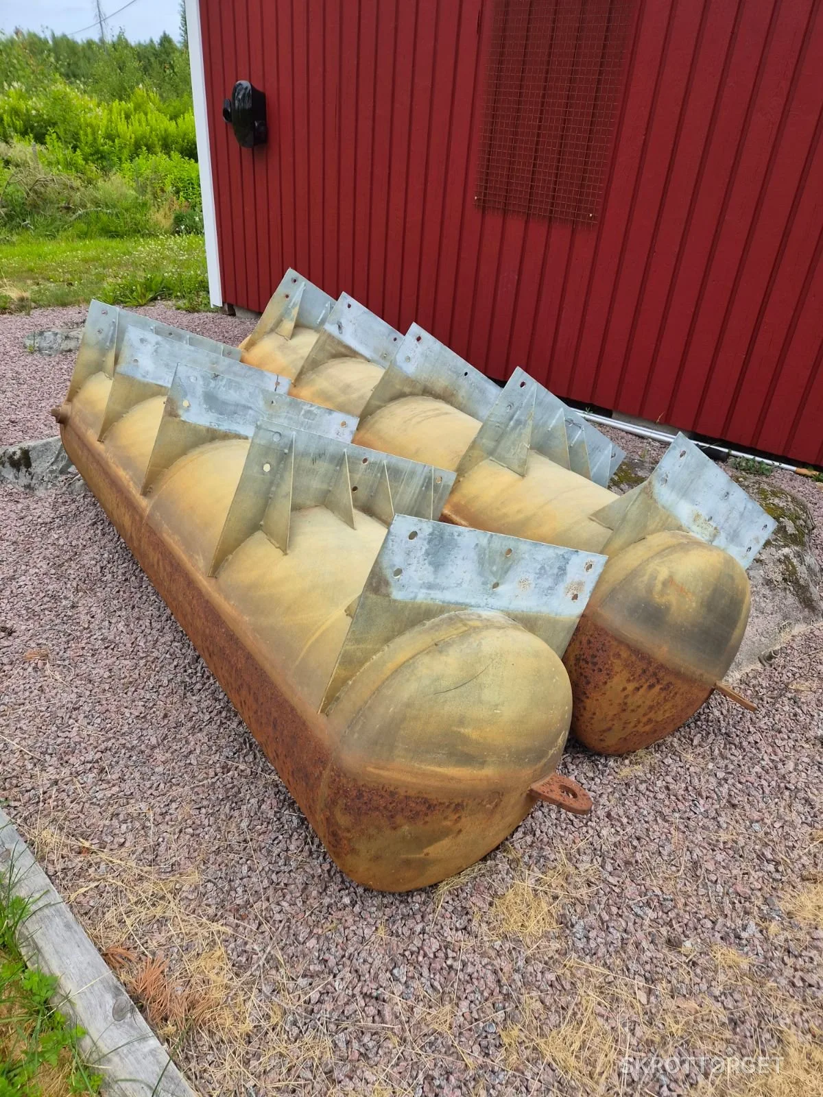 Järnpontoner / Stålpontoner